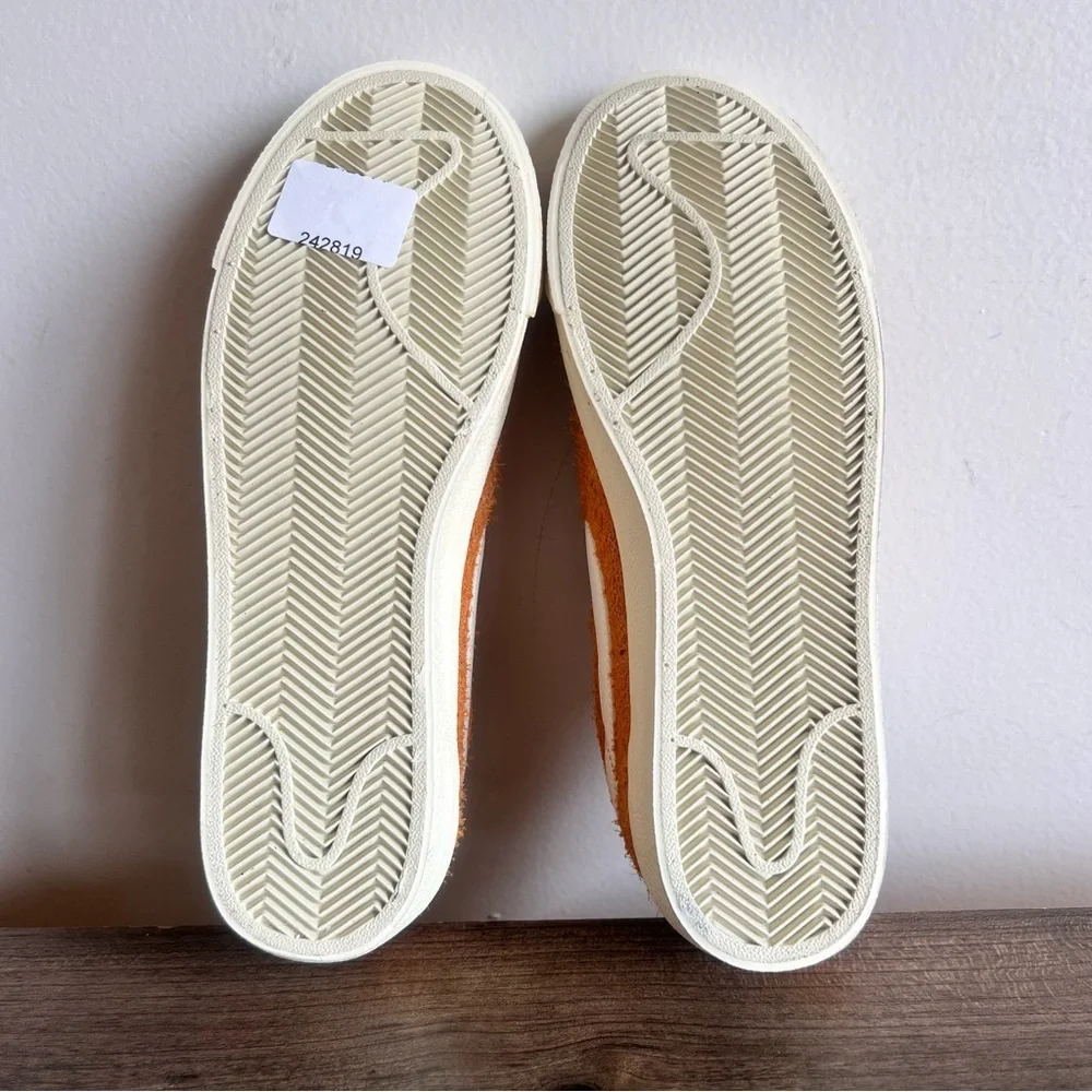 NIKE NEW Women's Blazer Low '77 Monarch Shoe Size 7.5 #B1897